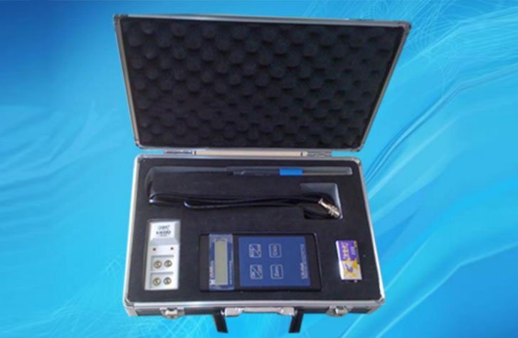 DX-15 型全数字高斯计/特斯拉计